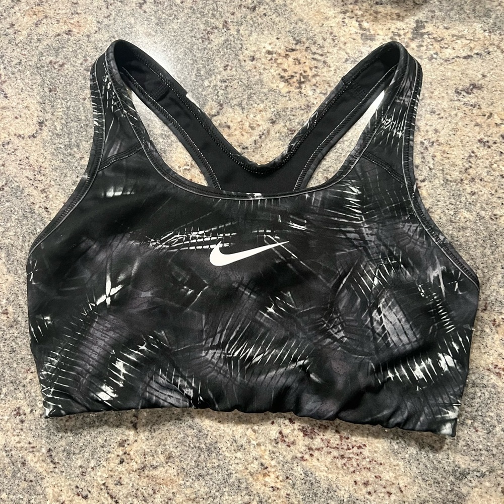 ✨WOMENS NIKE SPORTS BRA✨